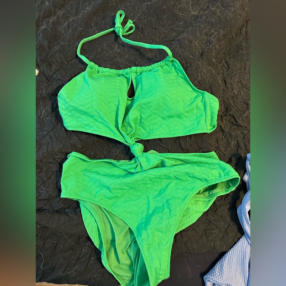 Aerie one piece bathing suit NWT XXL
